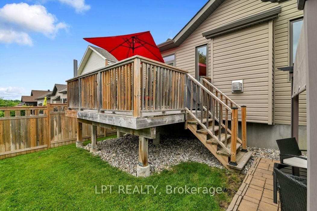 608 Robert Hill Street • Almonte, ON photo 45