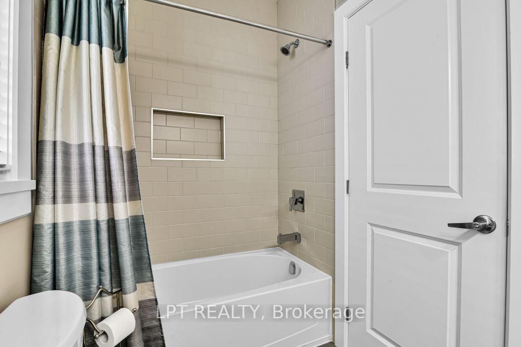 608 Robert Hill Street • Almonte, ON photo 9