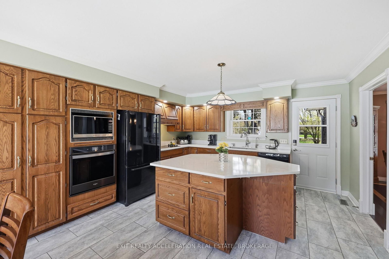 7349 County Rd 2 • Napanee, ON photo 19