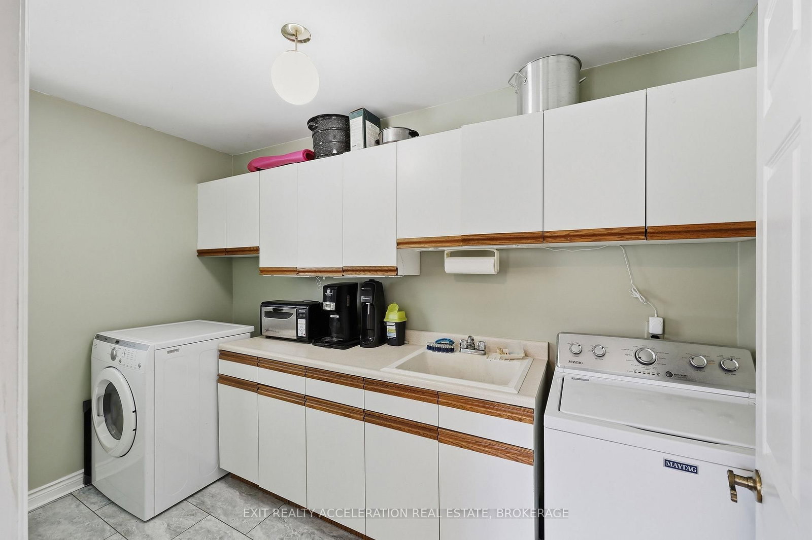 7349 County Rd 2 • Napanee, ON photo 23