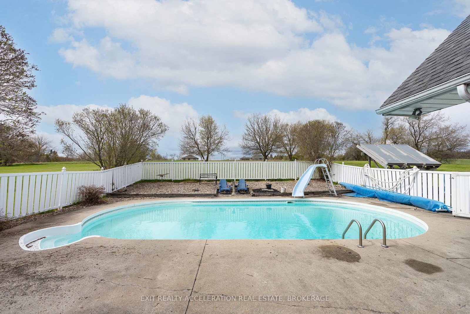 7349 County Rd 2 • Napanee, ON photo 40
