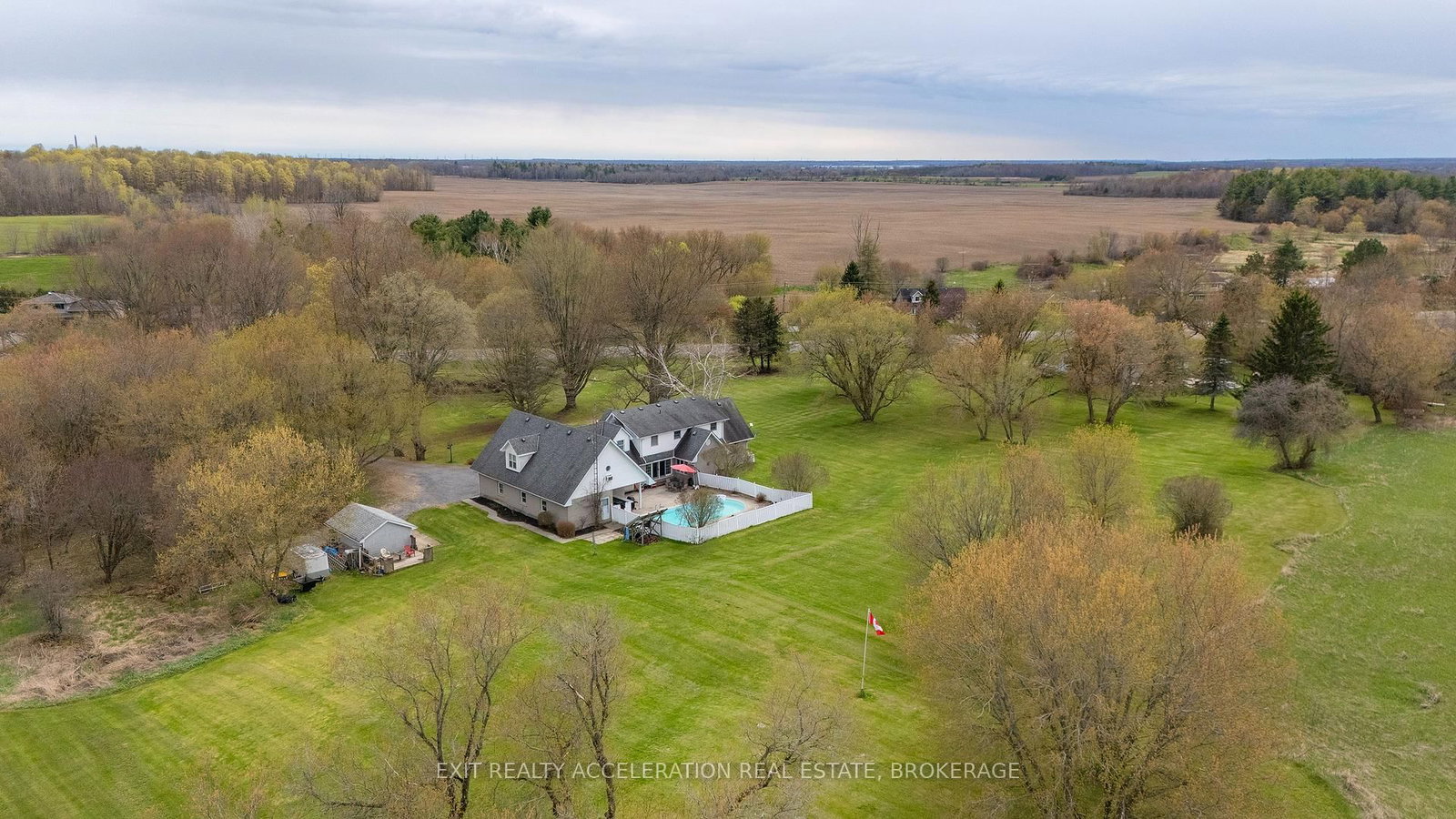 7349 County Rd 2 • Napanee, ON photo 44