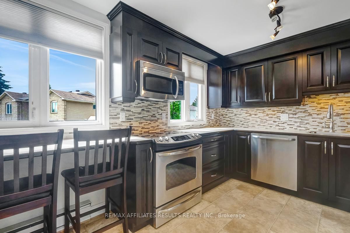 6549 Bilberry Drive • #6549B • Ottawa, ON photo 16