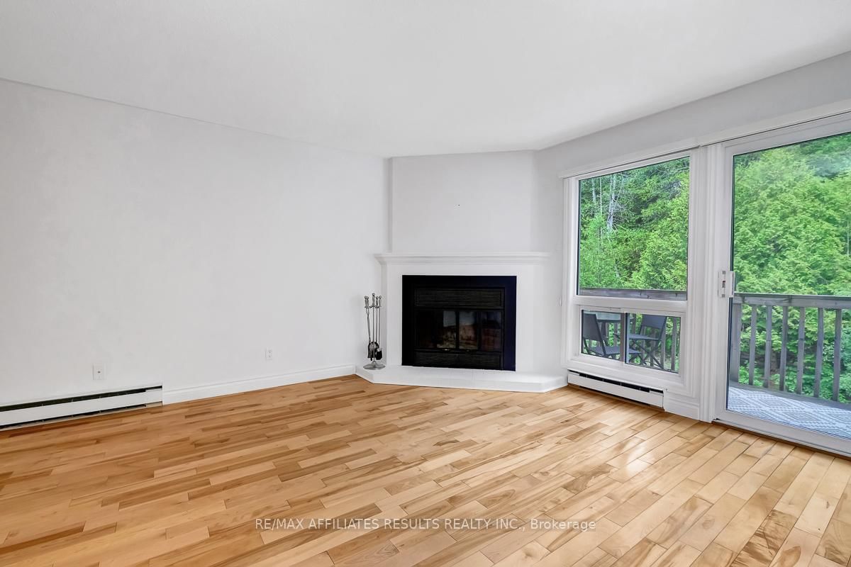 6549 Bilberry Drive • #6549B • Ottawa, ON photo 6