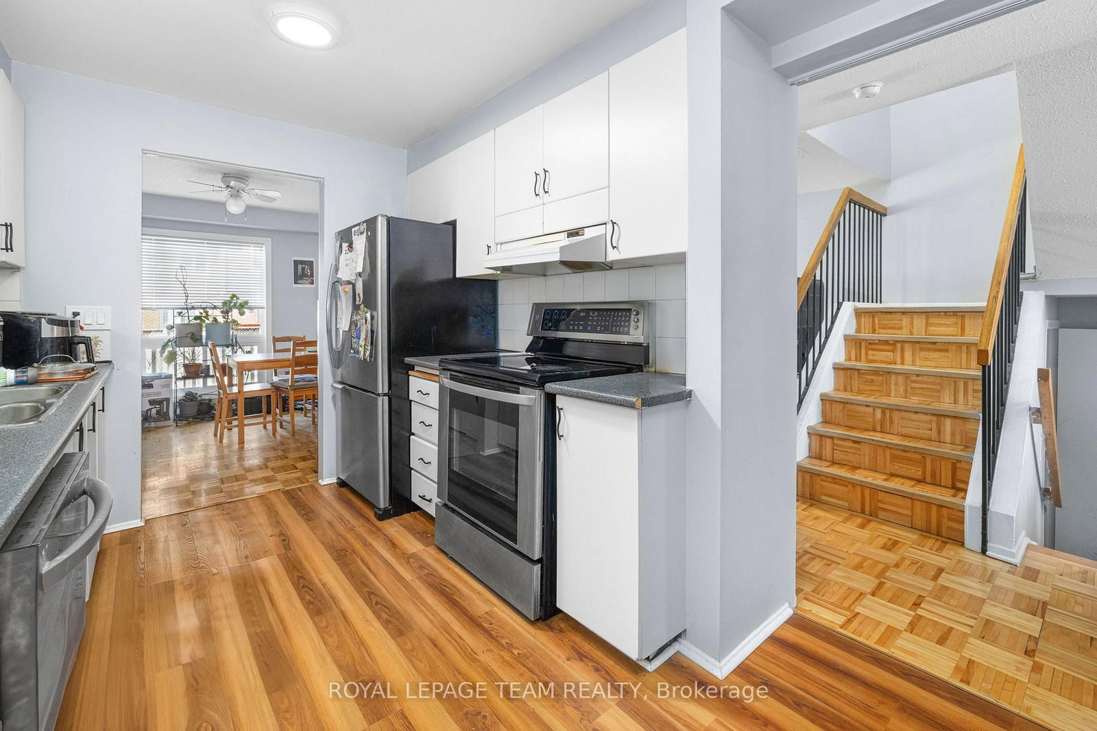 10 Millrise Lane • #E • Ottawa, ON photo 11