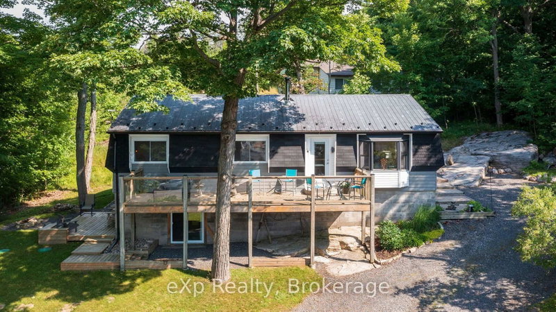 3 Bayview Drive
