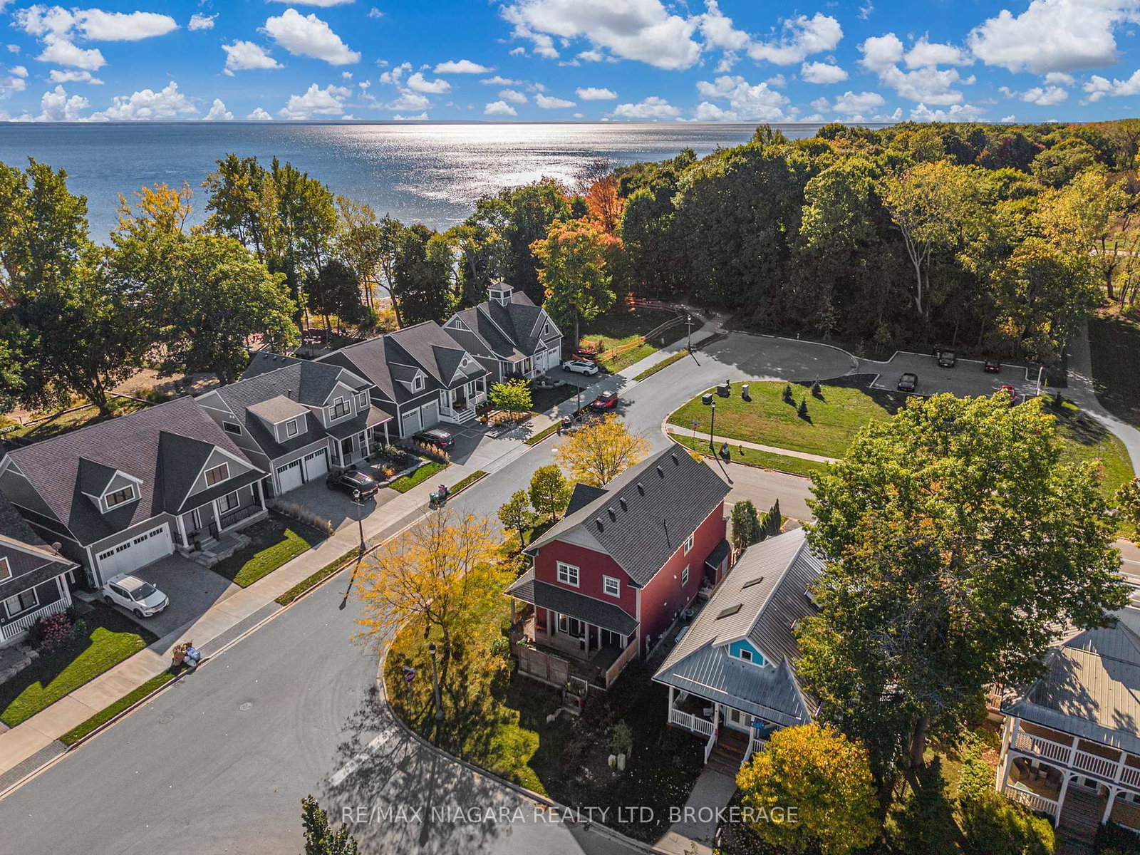 750 Lakeshore Road • Fort Erie, ON photo 2