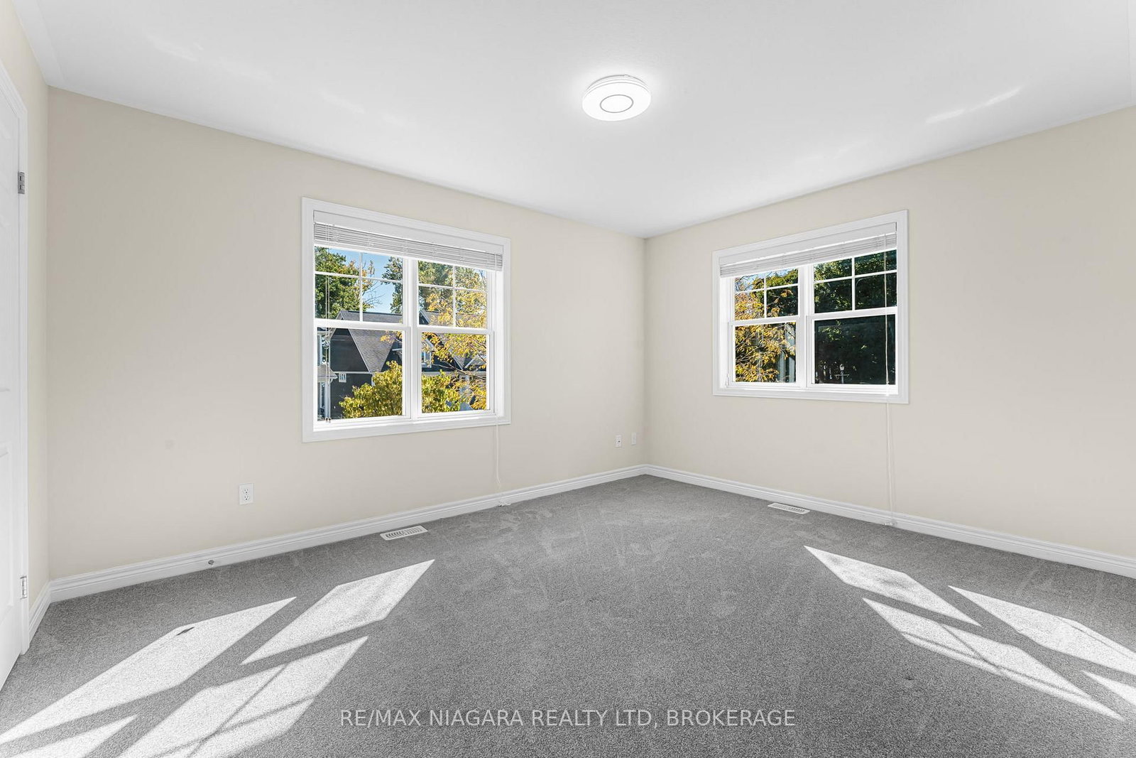 750 Lakeshore Road • Fort Erie, ON photo 21