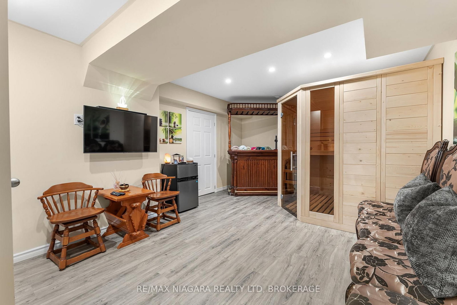 750 Lakeshore Road • Fort Erie, ON photo 25