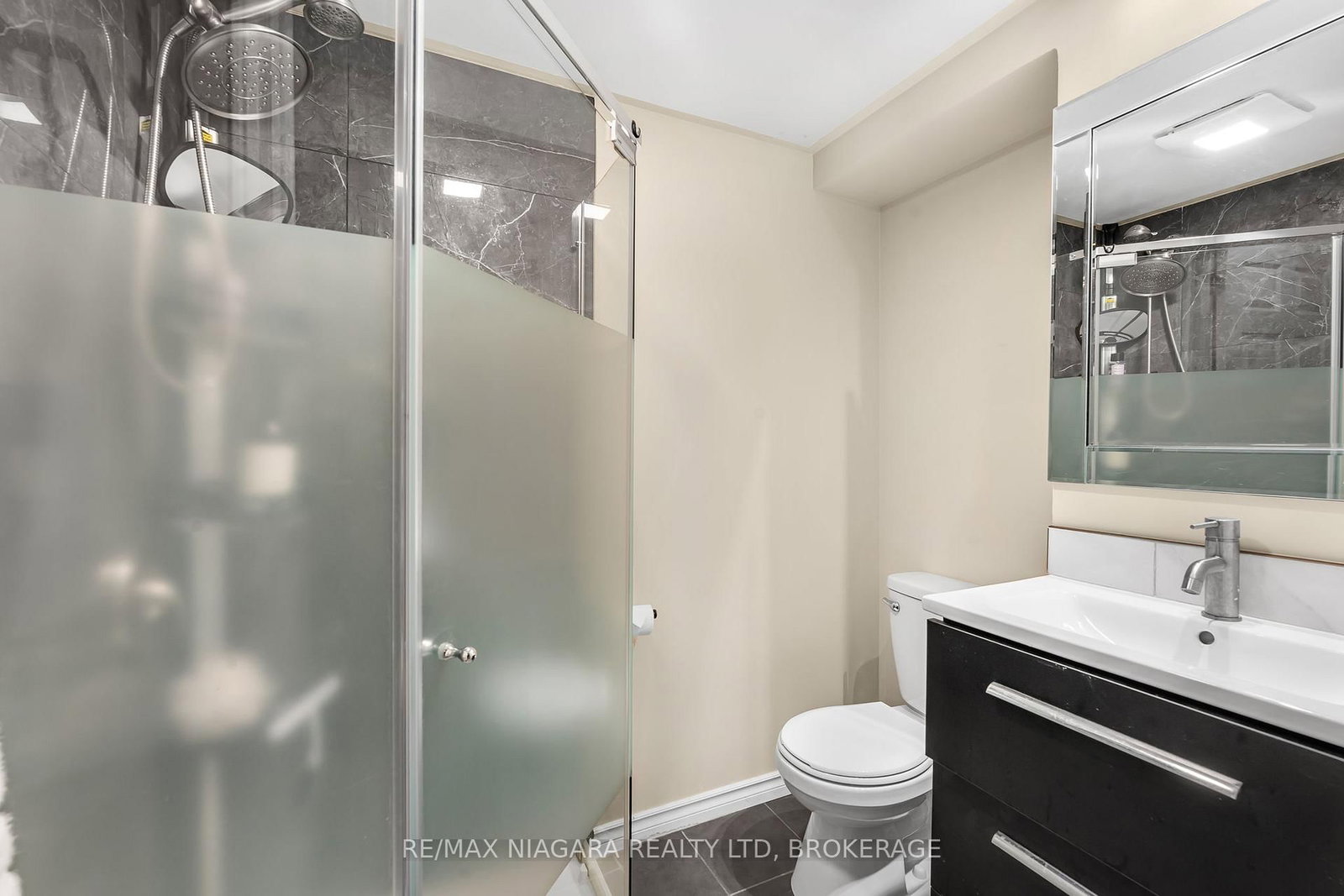 750 Lakeshore Road • Fort Erie, ON photo 27