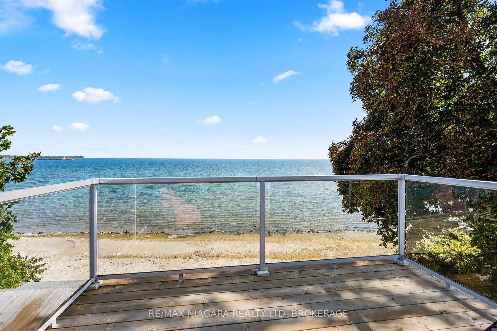 105 LIGHTHOUSE Drive • Haldimand, ON photo 15