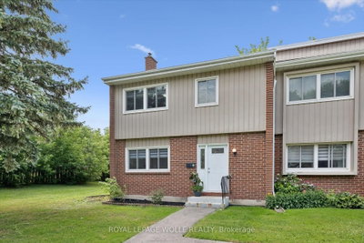 121 University Avenue