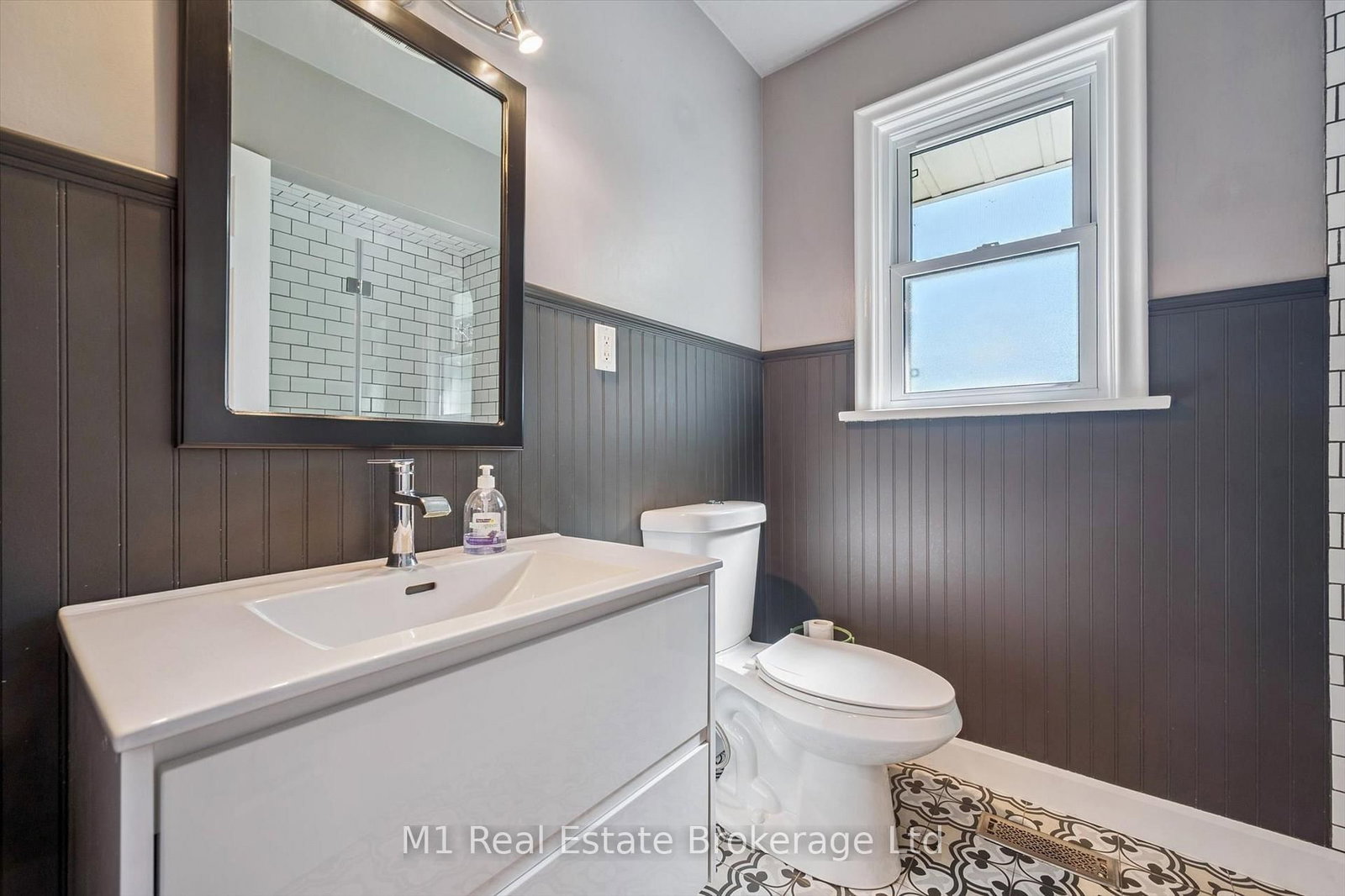 21 Gladstone Avenue • Guelph, ON photo 33