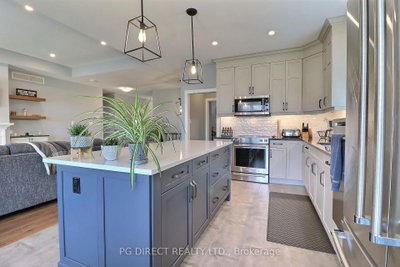 244 Jennifers Trail • Thames Centre, ON photo 8