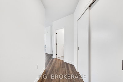 Unit 727 — 1600 James Naismith Drive — more photos