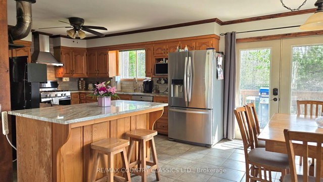 2445 Old Hastings Road