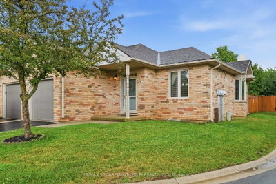 21 Cathy Drive — photo 4