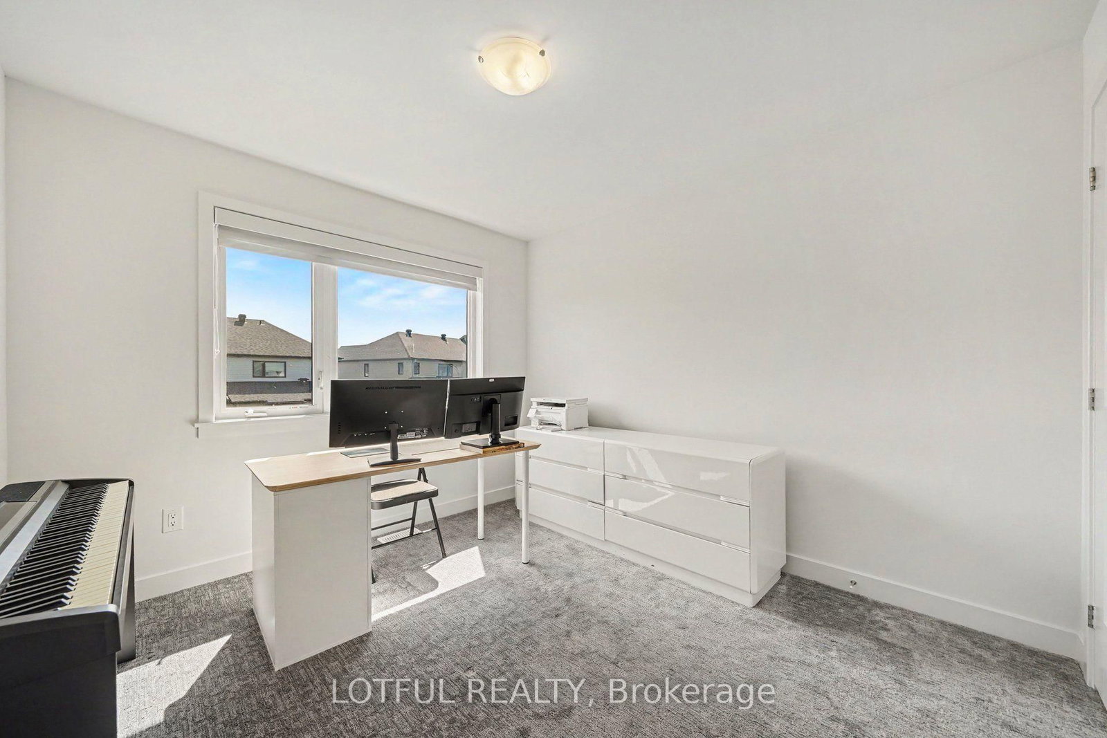 56 Heirloom Street • Ottawa, ON photo 17