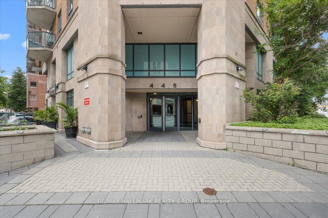 1703 - 445 Laurier Avenue W