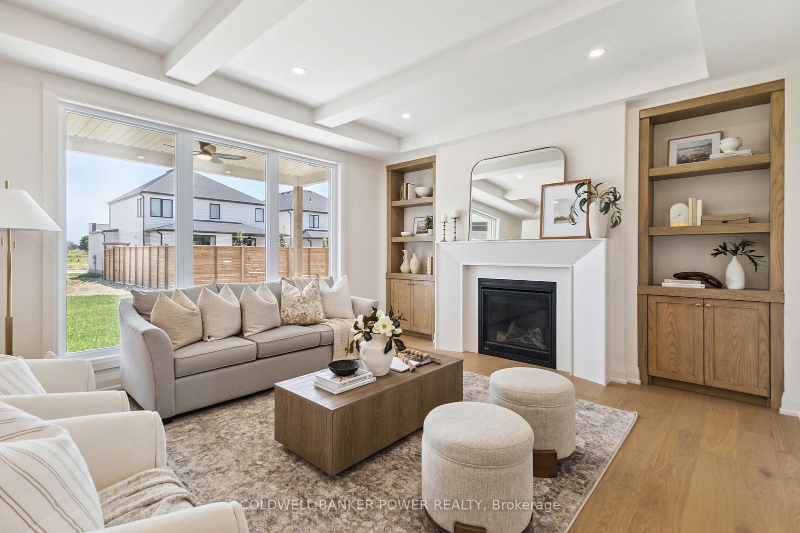 6341 Jack England Drive, London South — photo 2