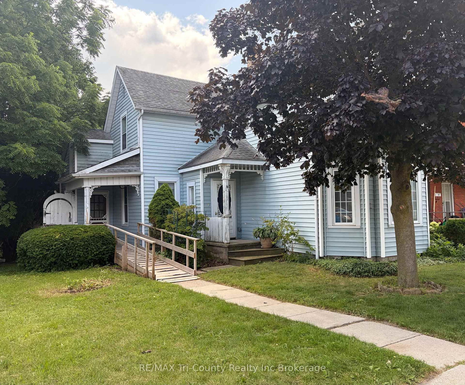 53 BROCK Street, Tillsonburg — photo 4