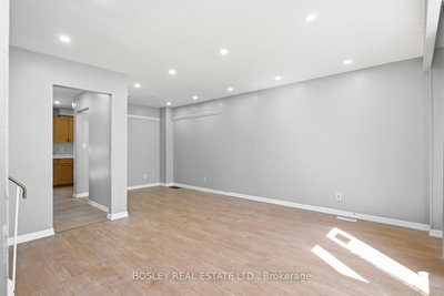 32A Crossley Drive — photo 5