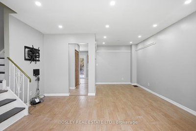 32A Crossley Drive — more photos