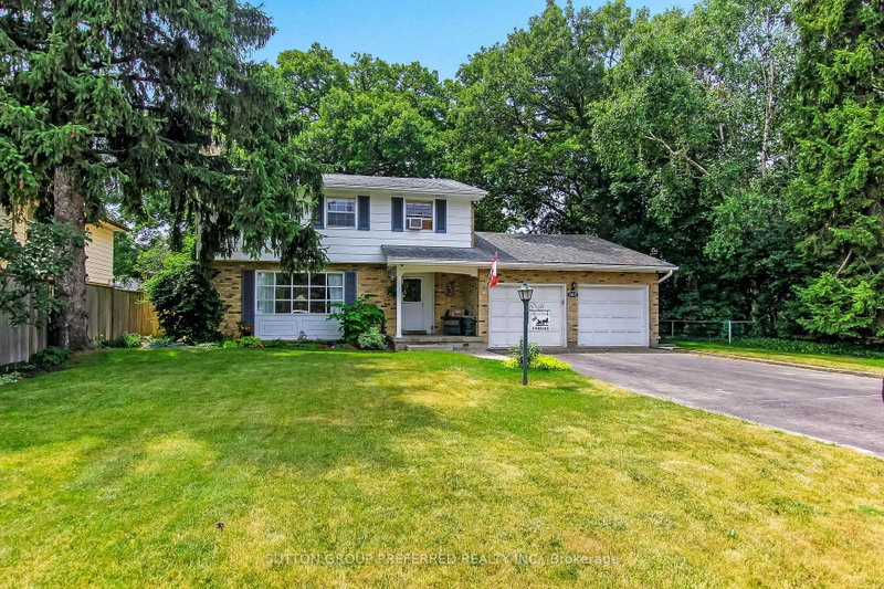 603 Commissioners Road E, London South