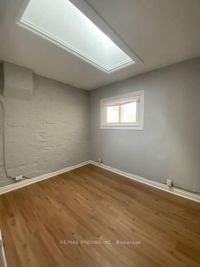 Unit C — 1126 King Street — photo 3