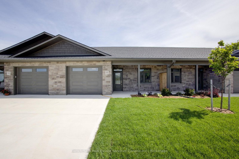 57 Cavalier Crescent, Huron-Kinloss