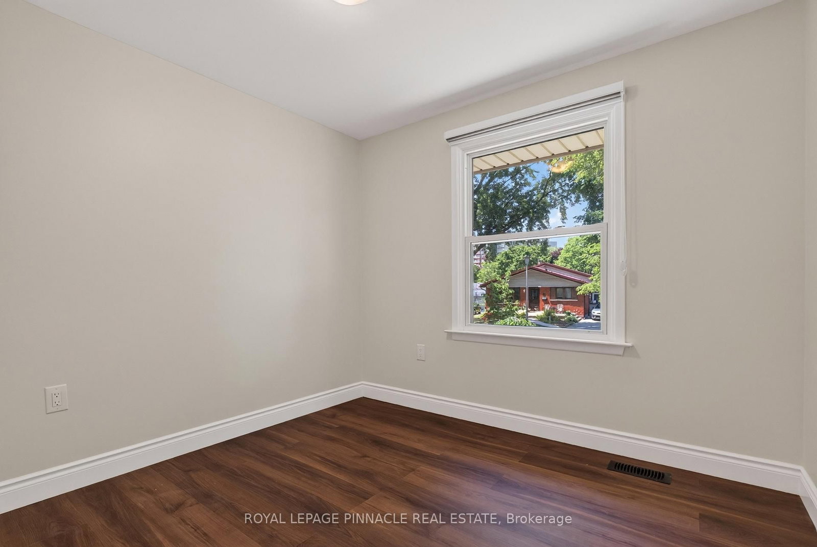 41 Amy Crescent • London East, ON photo 36