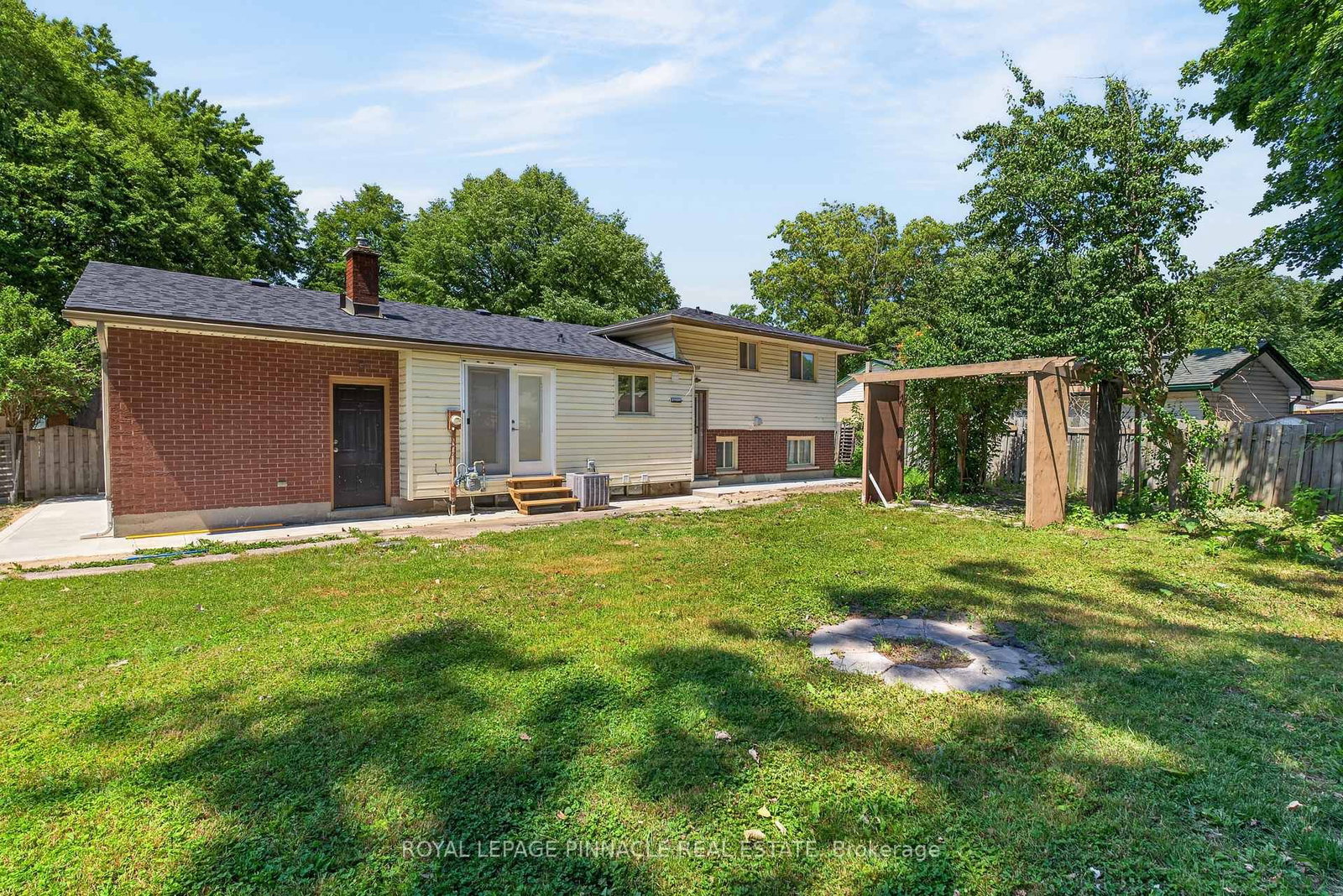 41 Amy Crescent • London East, ON photo 40