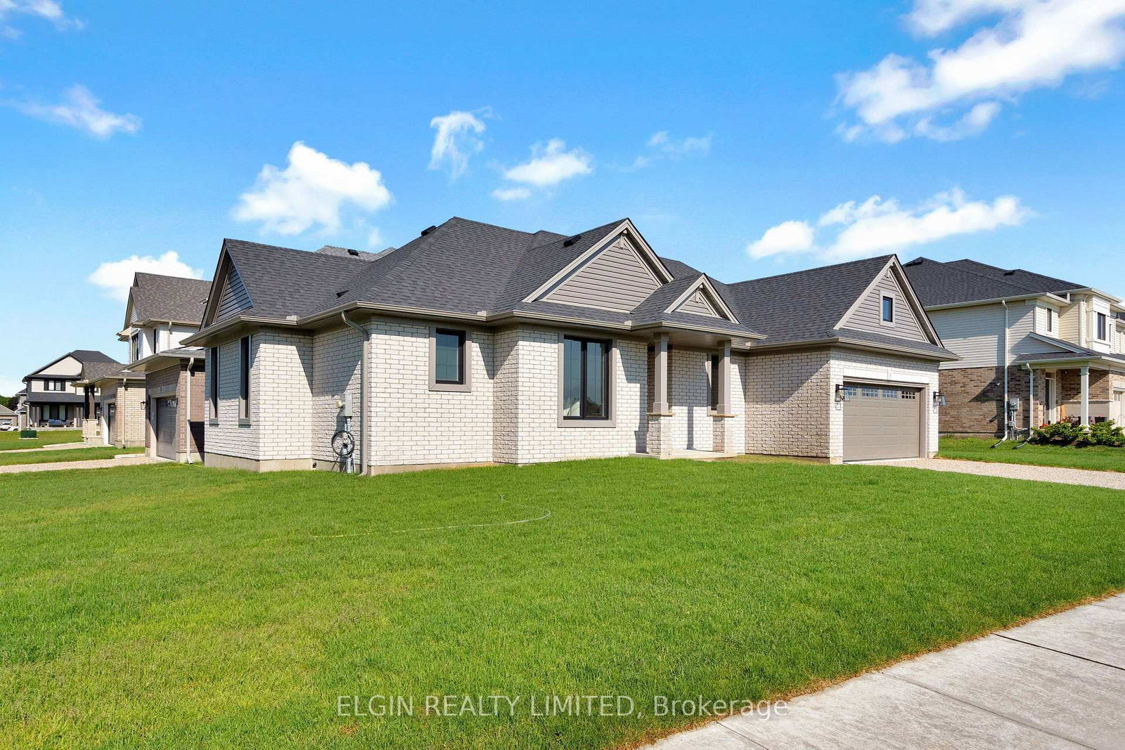 18 Braun Avenue, Tillsonburg — photo 2