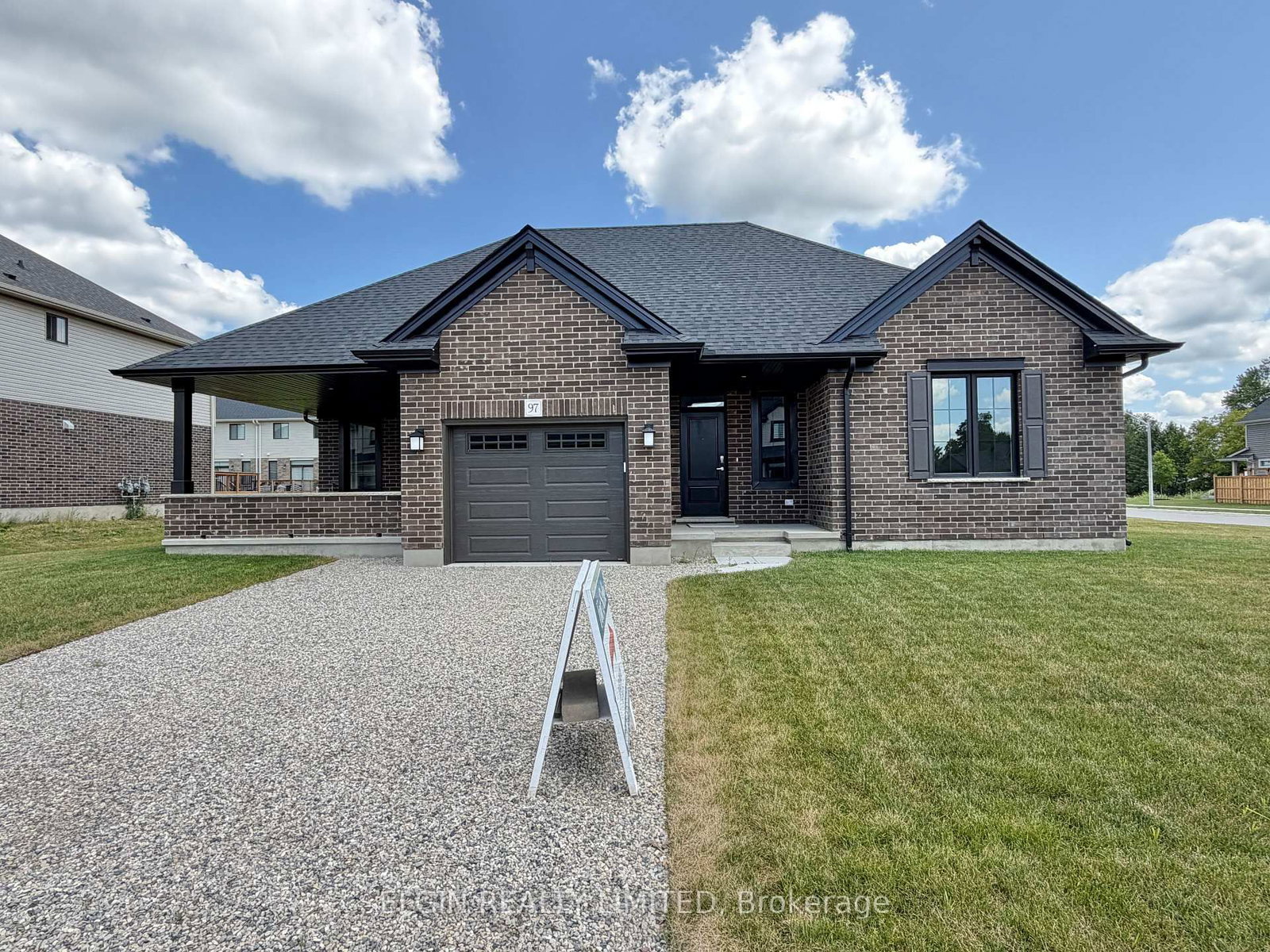97 Keba Crescent, Tillsonburg — photo 1
