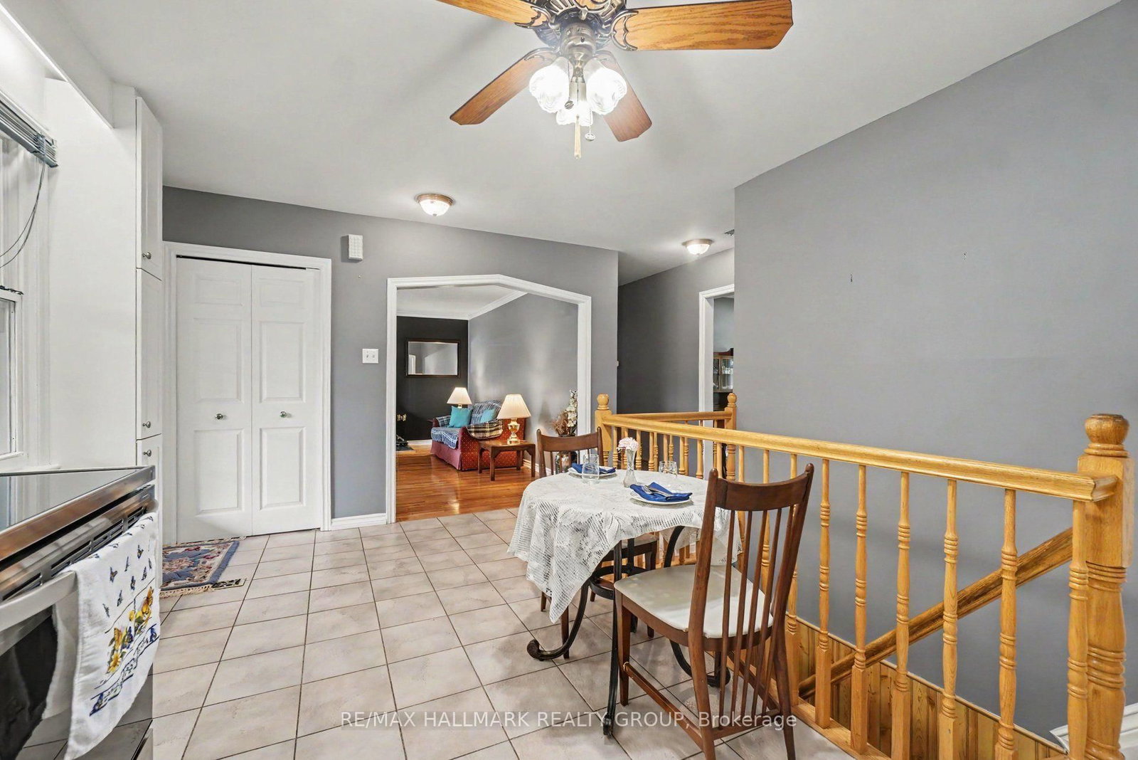 1839 Hutton Avenue • Ottawa, ON photo 6