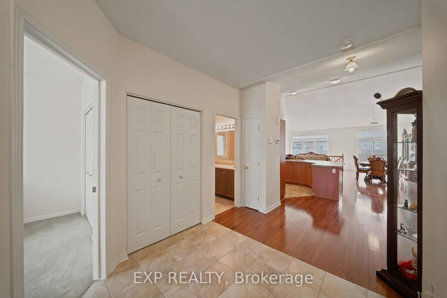 113 Maple Key Private