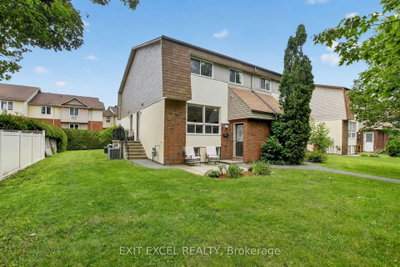 34A Forester Crescent