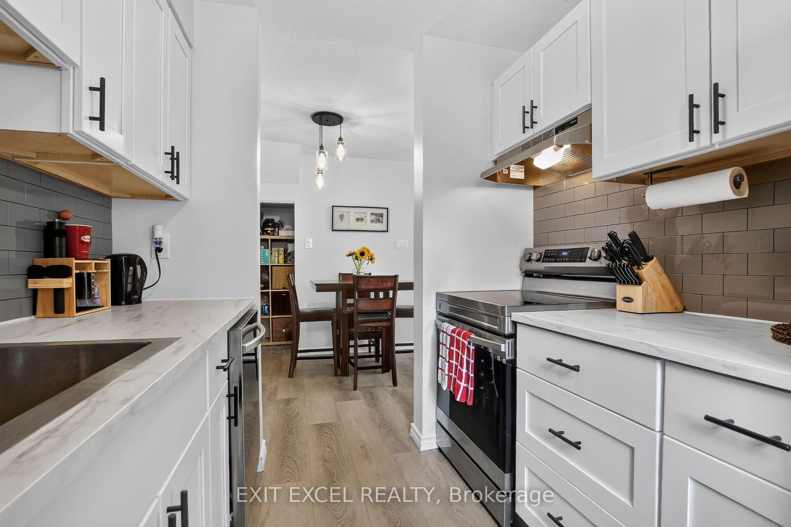 34A Forester Crescent • Ottawa, ON photo 9