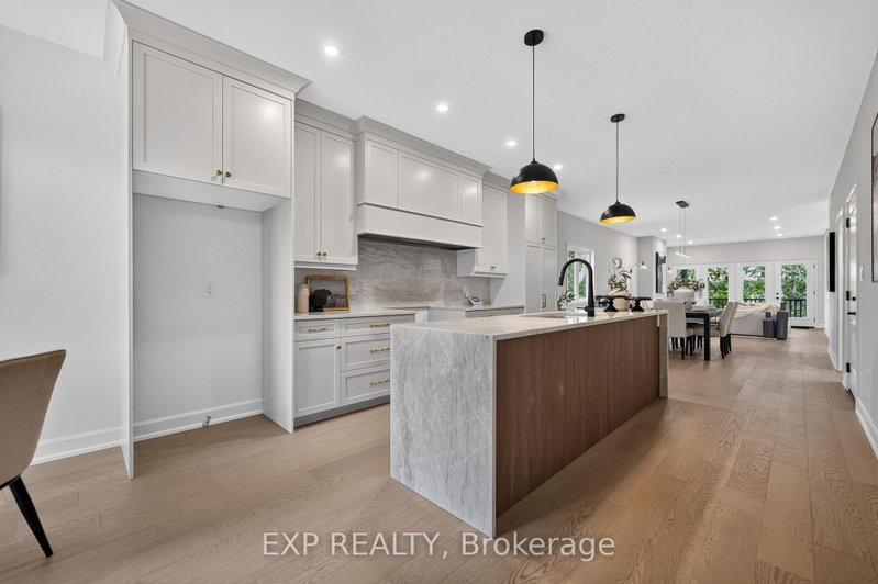 11 Stickles St photo 5