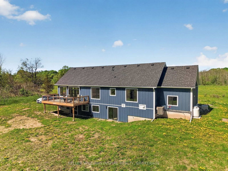 939 Sheffield Lane photo 4