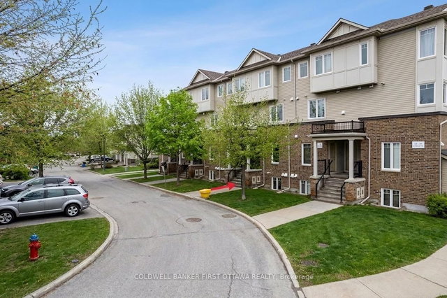 150 Urbancrest Private