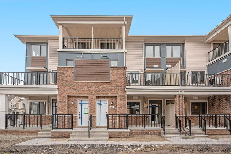 home for lease on 279 Zenith Private