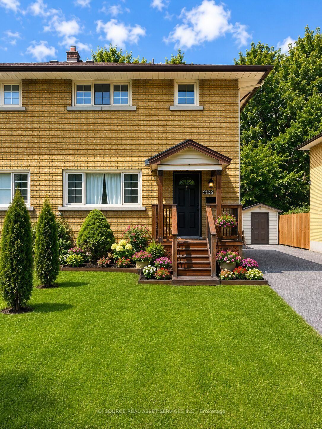 Semi-Detached House for sale at 1126 Woodroffe Avenue, Ottawa, Ontario, K2C 2T1 - Kenson Park - MLS: X13600936