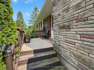 2223 Turner Road • Thorold, ON photo 3