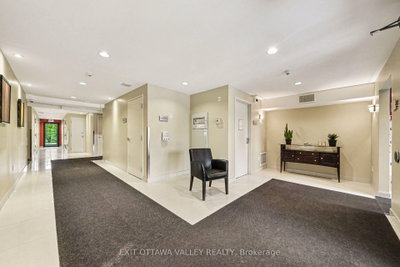 Unit 208 — 14 Norice Street — photo 4