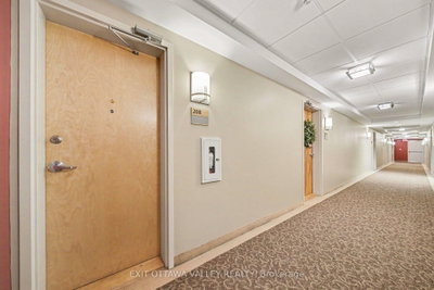 Unit 208 — 14 Norice Street — photo 5