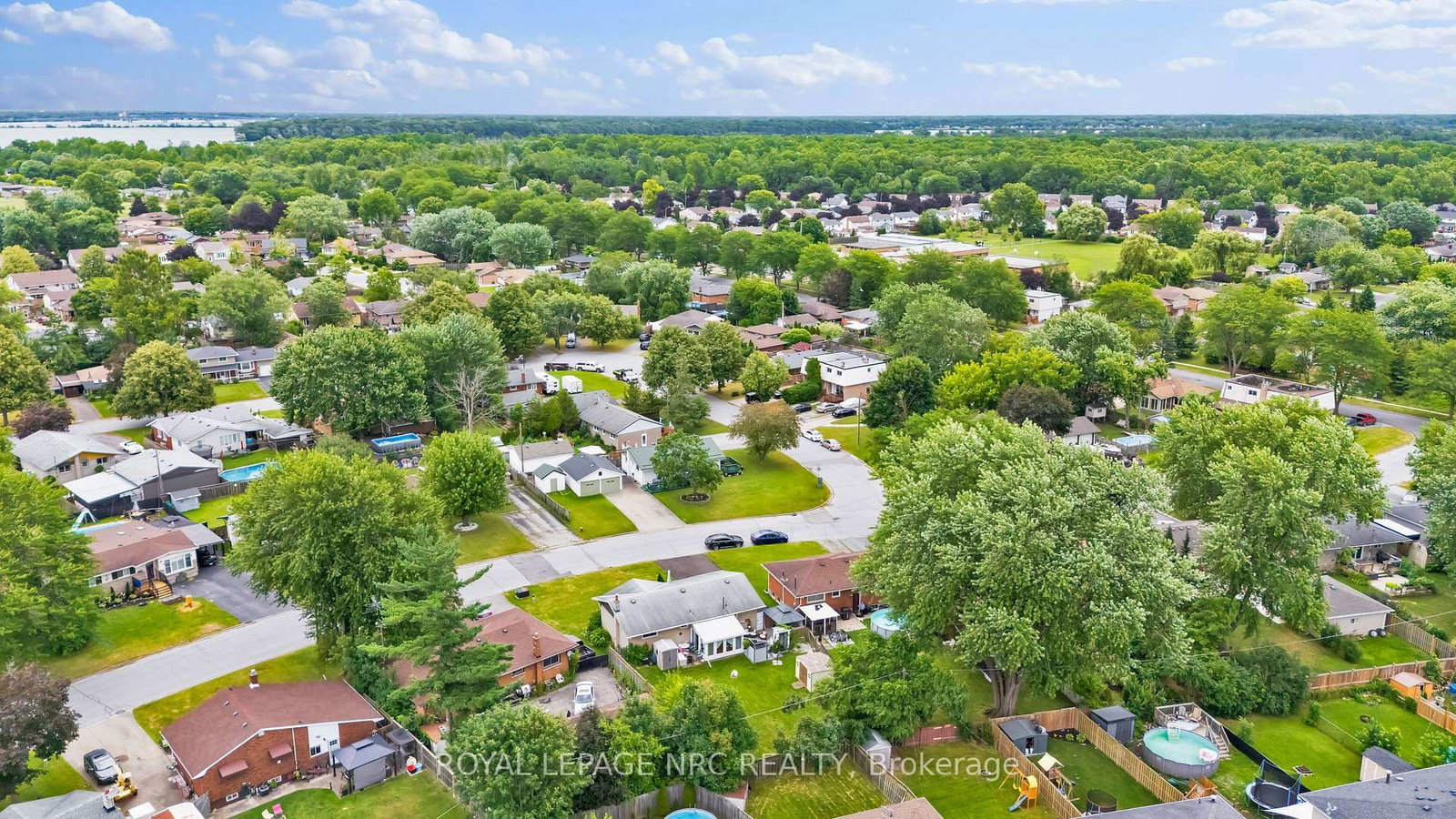 8415 Parkway Drive • Niagara Falls, ON photo 39