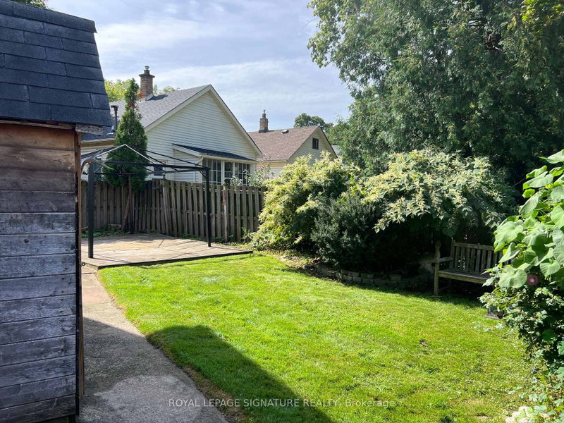 141 York St photo 5
