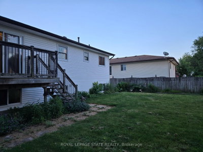 697 Ferndale Avenue — photo 6