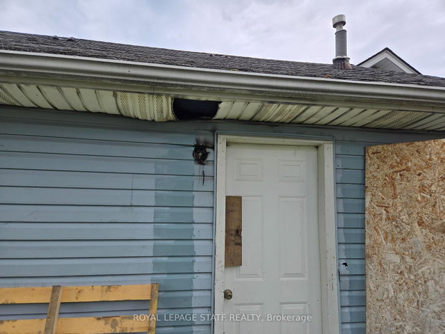 303 Ridge Road S